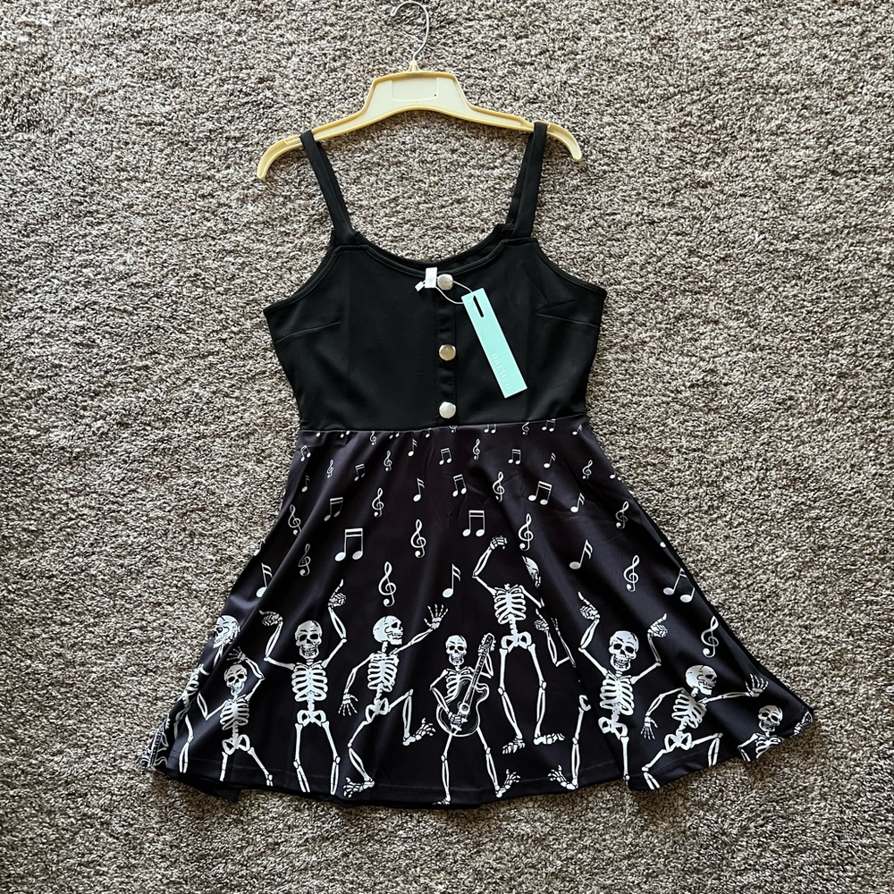 Short musical skeletons dress